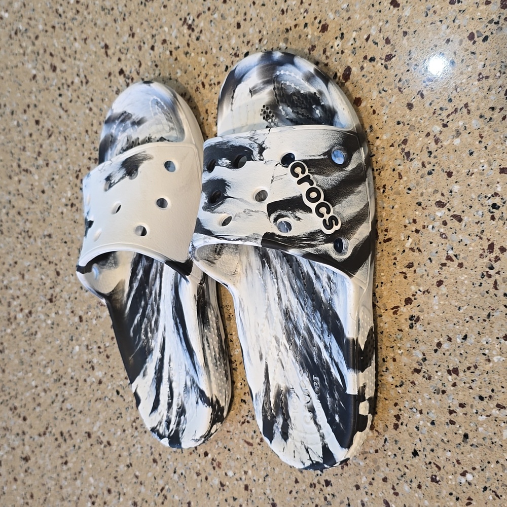 Classic Crocs Marbled Slide Roomy Fit Sz Men 3 Women 5